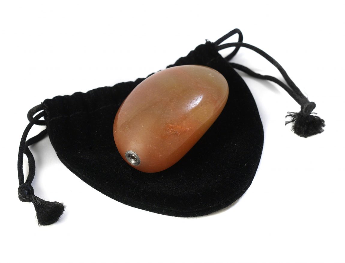 MEMORY-STONE_and-pouch.jpg